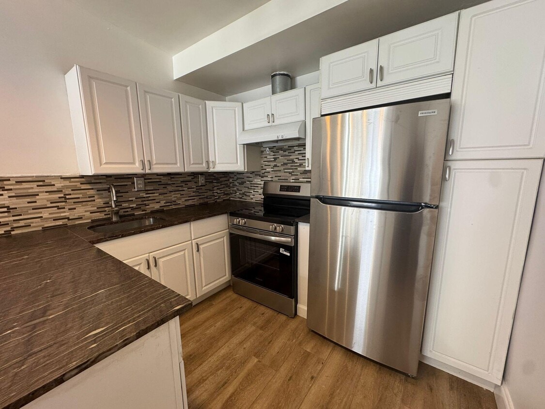 Foto principal - 1311 NE 42nd St