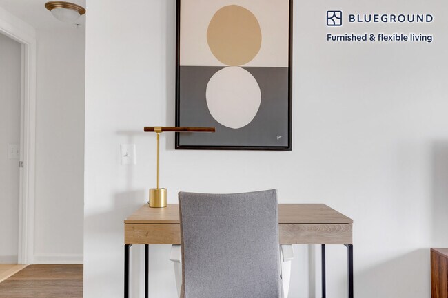Foto del edificio - 1200 14th St NW