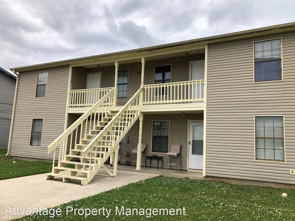 Building Photo - 1804 Ororke Ln SW