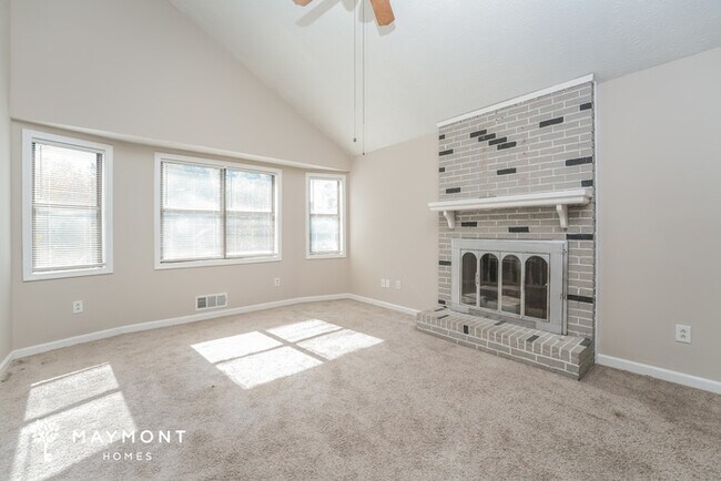 Foto del edificio - 5946 Bretton Woods Dr