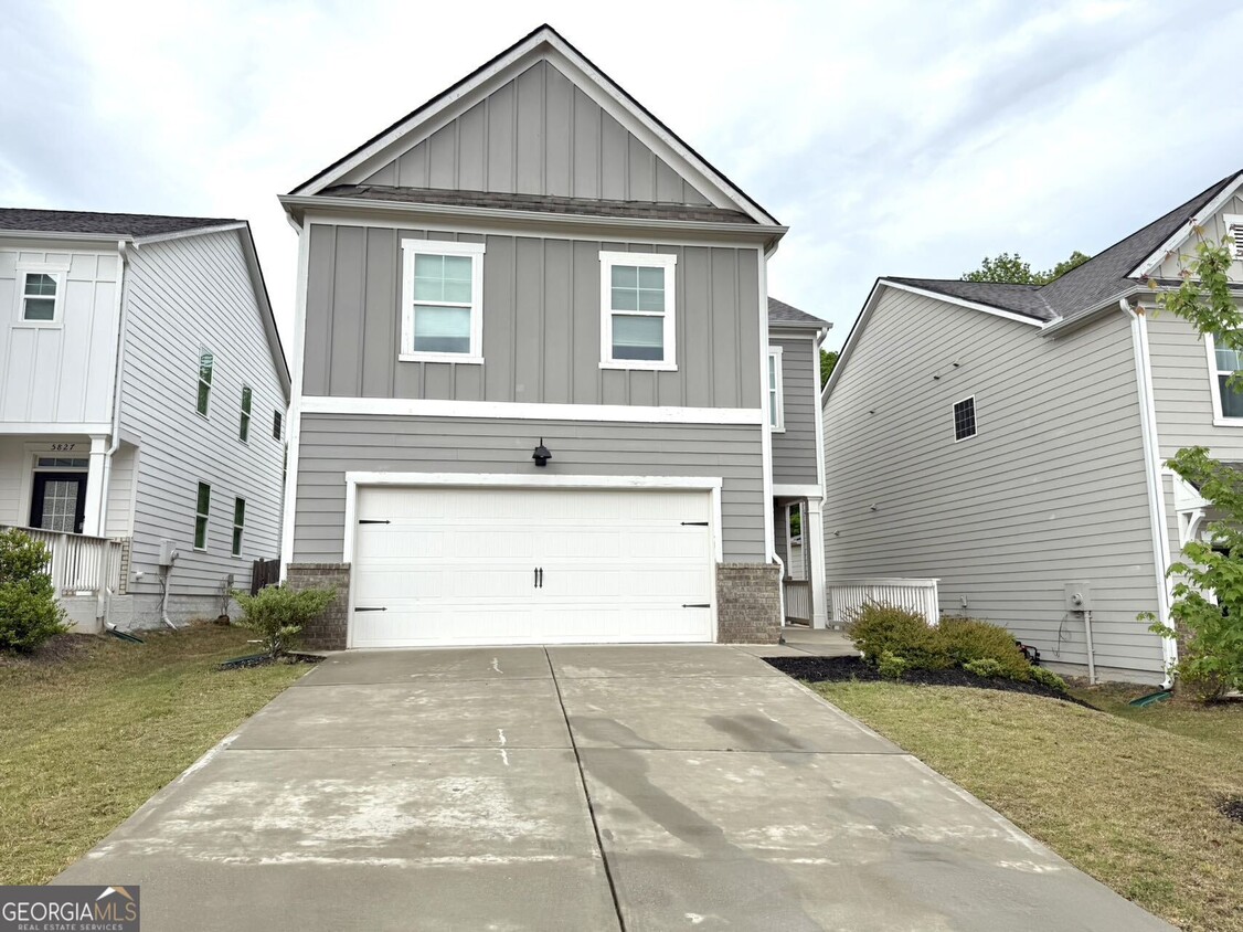 Foto principal - 5831 Screech Owl Dr