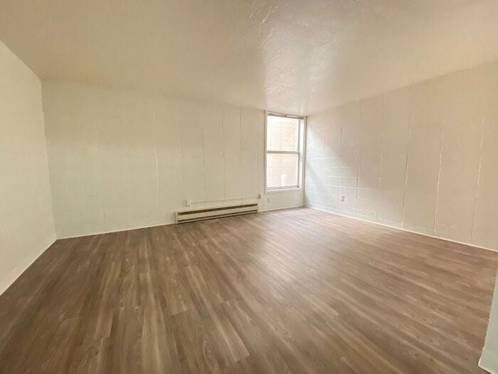 Primary Photo - Great Studio Near UNM! Utilities Included!