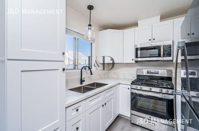 Building Photo - 4620 Hawley Blvd