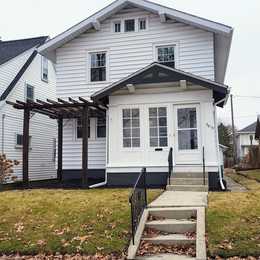Foto principal - 3813 S Wayne Ave