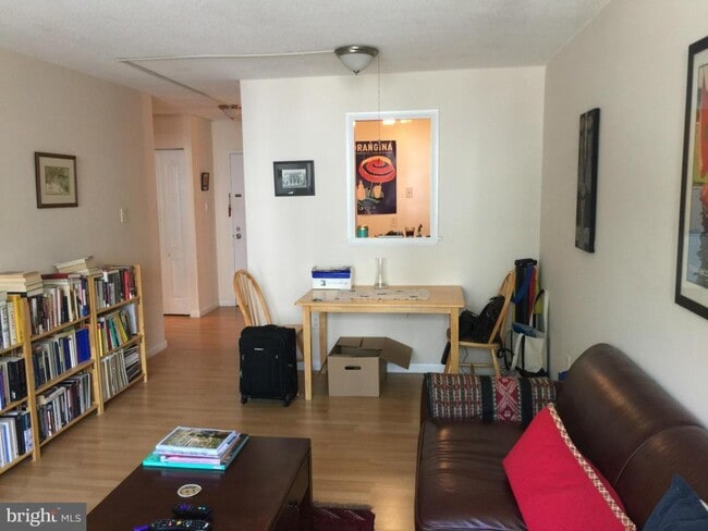 Foto del edificio - 1301 20th St NW