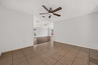 Building Photo - 13419 Laurel River Dr