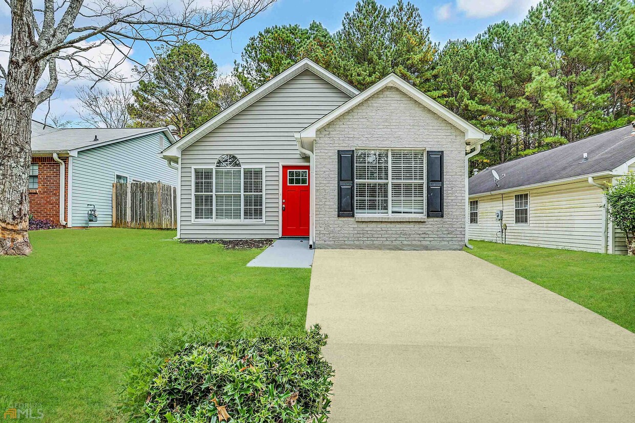 Primary Photo - 686 Thomasville Blvd SE