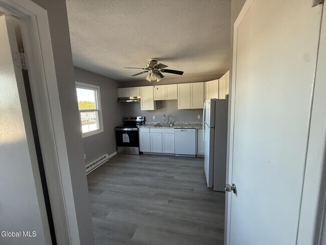 Foto del edificio - 22 Church St Ext