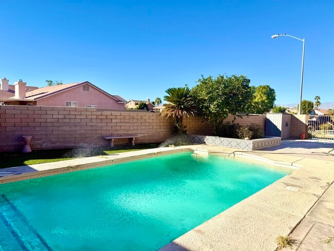 Foto del edificio - 80409 Windsong Way