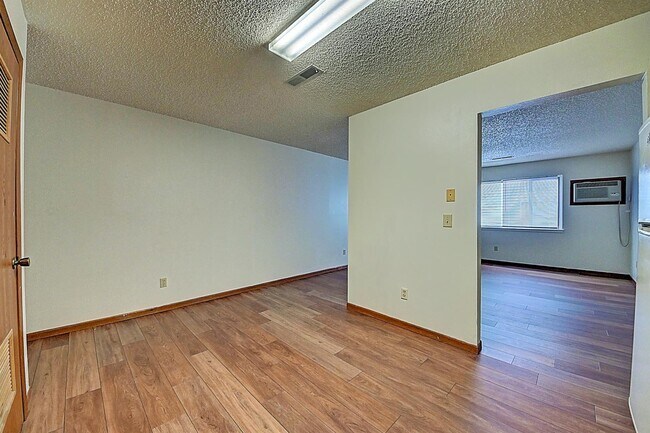 Foto del edificio - 34 Lincoln Ave