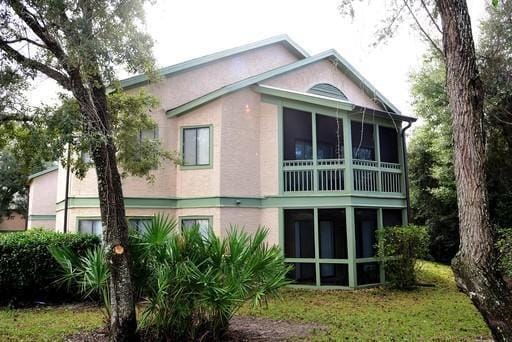 Primary Photo - 55 Bay Dr