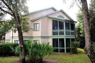 Building Photo - 55 Bay Dr