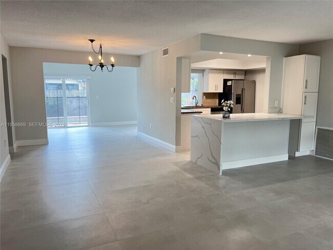 Foto del edificio - 9200 SW 54th St