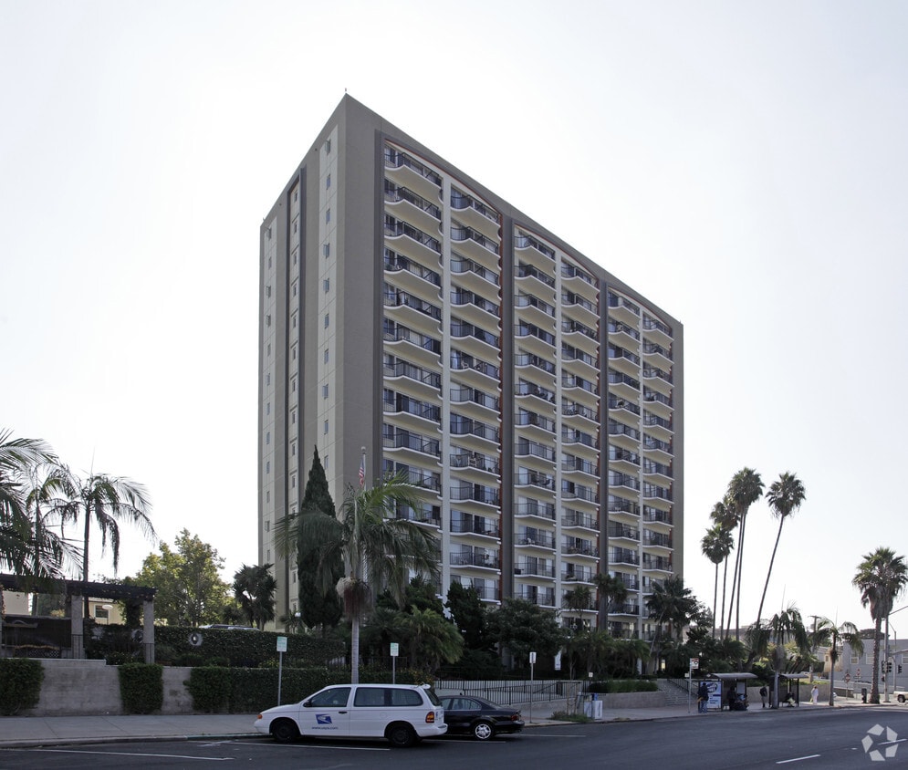 Cathedral Arms Apartments San Diego, CA