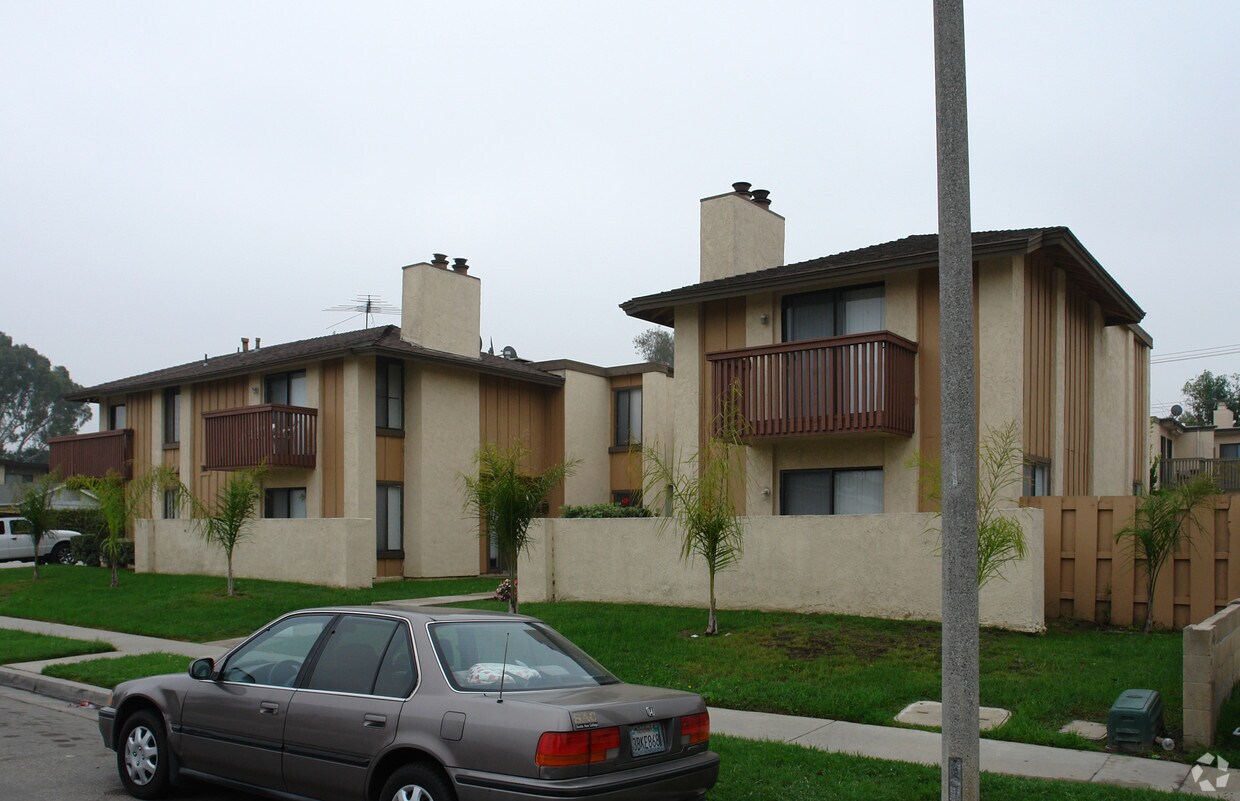 Primary Photo - 7852 10th St