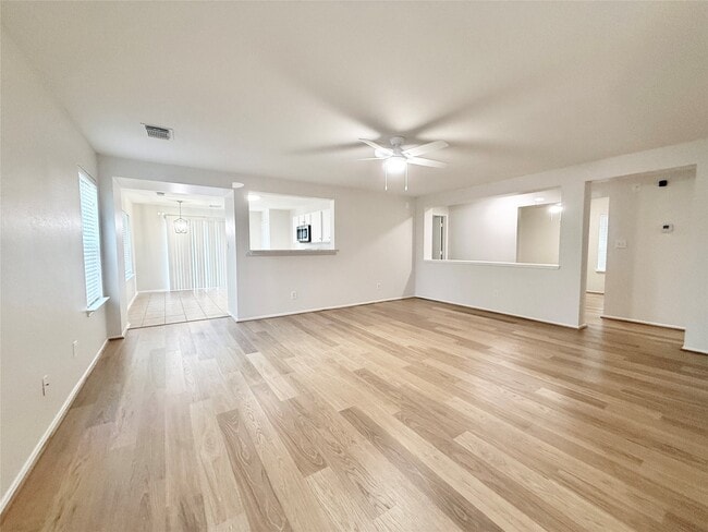Building Photo - 5718 Highbury Ct