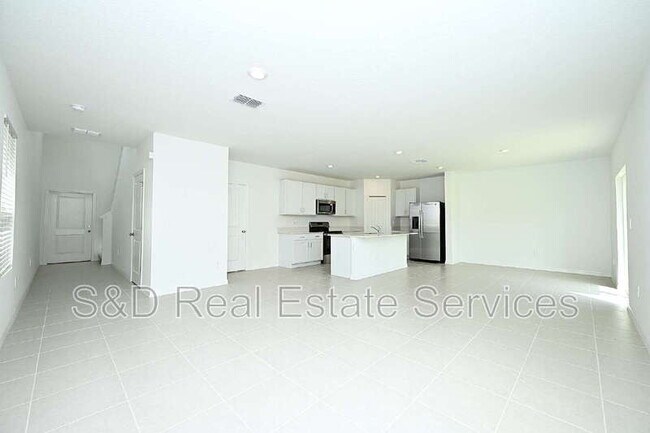 Building Photo - 7847 Abagail Dr