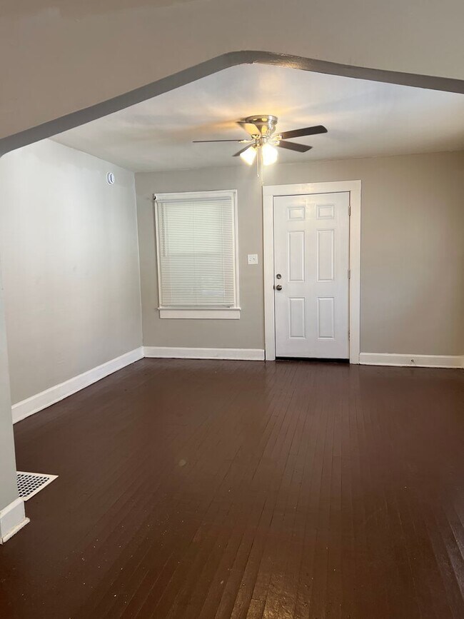 Foto del edificio - 1229 Burdsal Pkwy
