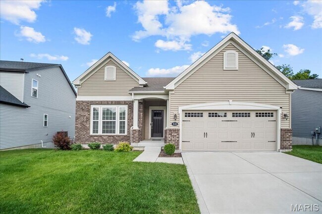 Building Photo - Stunning 3-bedroom, 2.5-bathroom home offe...