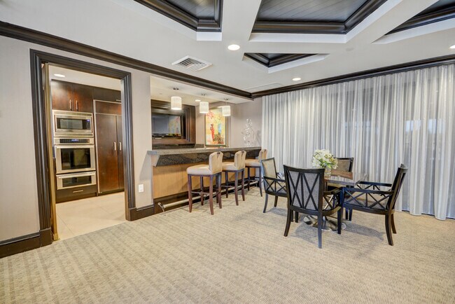 Foto del edificio - 200 E Palmetto Park Rd