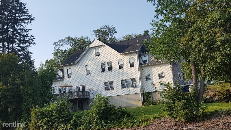 Foto principal - 1528 N Main St