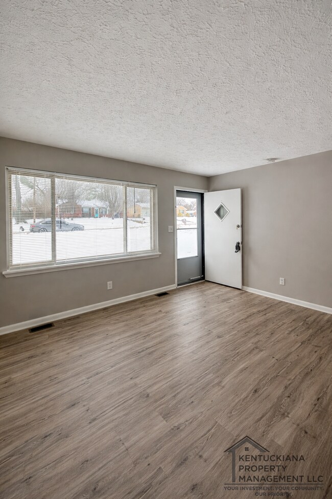 Building Photo - 3BR/1BA Brick Ranch for Rent in J-town!