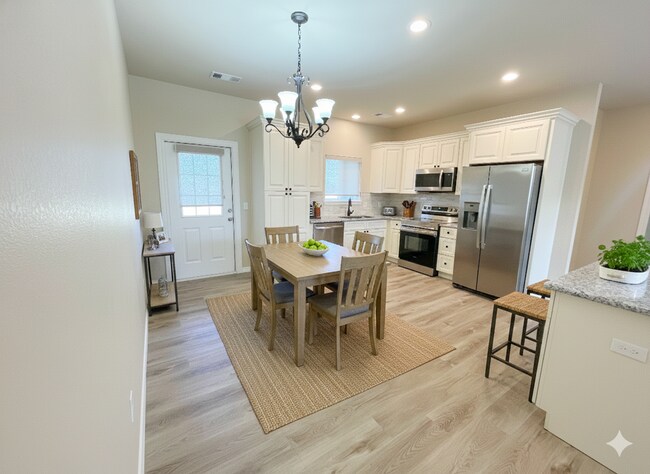 Foto del edificio - Peaceful 4-Bed Home, Minutes from Hwy 70 Bypass.