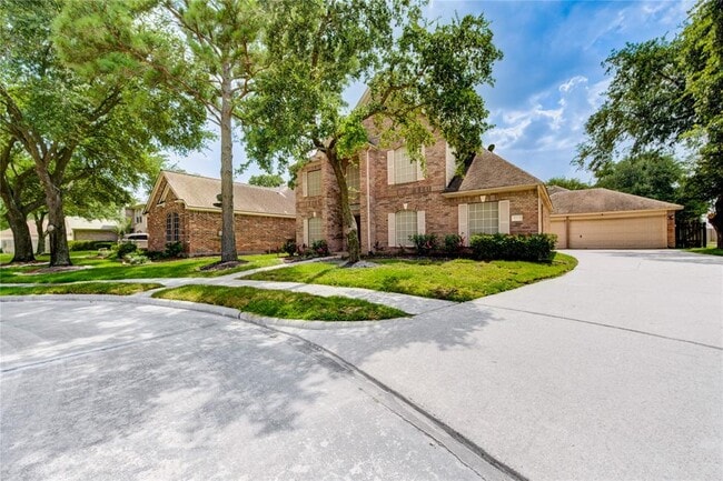 Building Photo - 15206 Garett Green Cir
