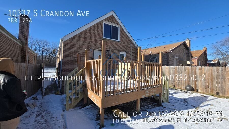 Building Photo - 10337 S Crandon Ave