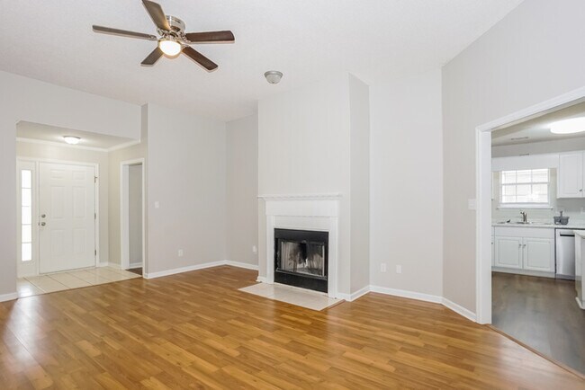 Foto del edificio - Comfortable 3-Bedroom Retreat in Grovetown