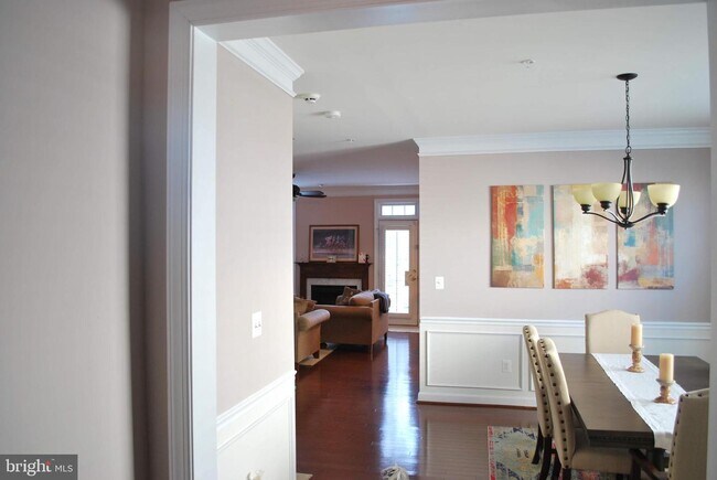 Foto del edificio - 4916 7th St NE