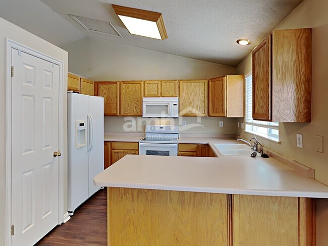 Foto del edificio - 2906 W 2075 S