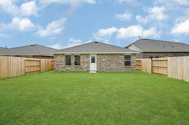 Building Photo - 5130 Sunvalley Bend Dr