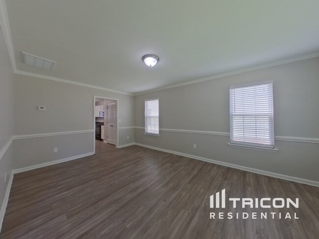 Building Photo - 6025 Spanish Moss Ln