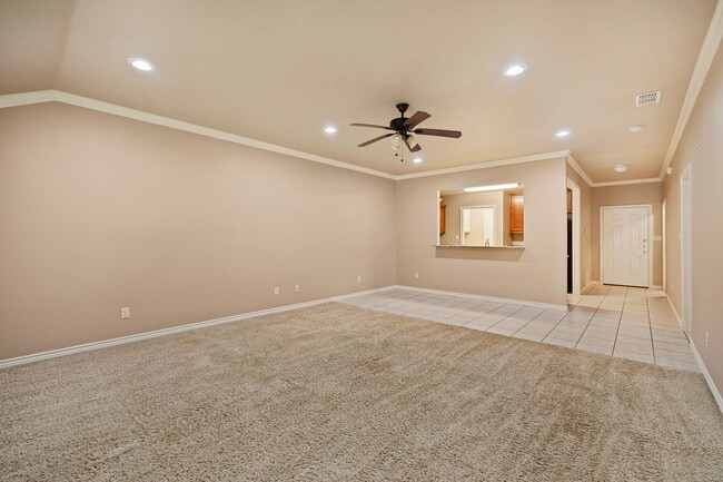 Foto del edificio - 6914 County Rd 1215