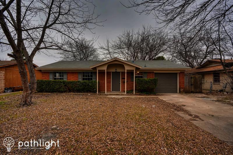 361 Blueberry Ln, Grand Prairie, TX 75052 House Rental in Grand