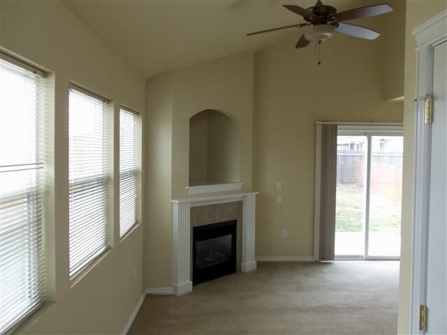 Foto principal - 4802 Maid Jessica St