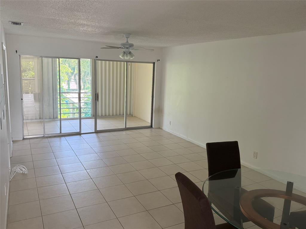 Foto principal - 2839 Taylor St