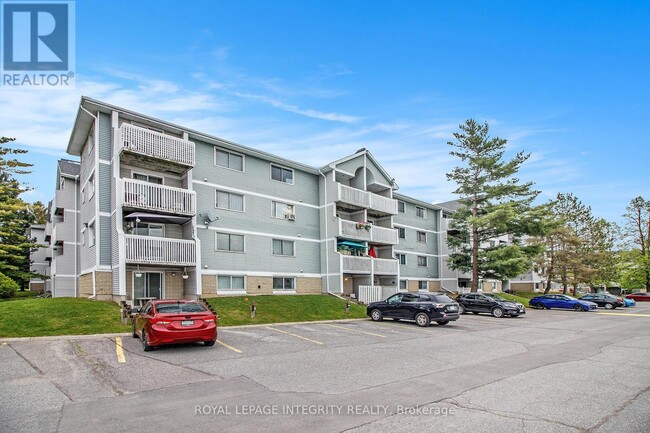 Building Photo - 212 Viewmount Dr