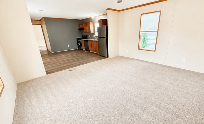 Building Photo - 25110 Au Lac Dr N