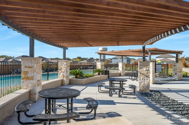 Foto del edificio - 13643 Emerson Way St. Hedwig TX