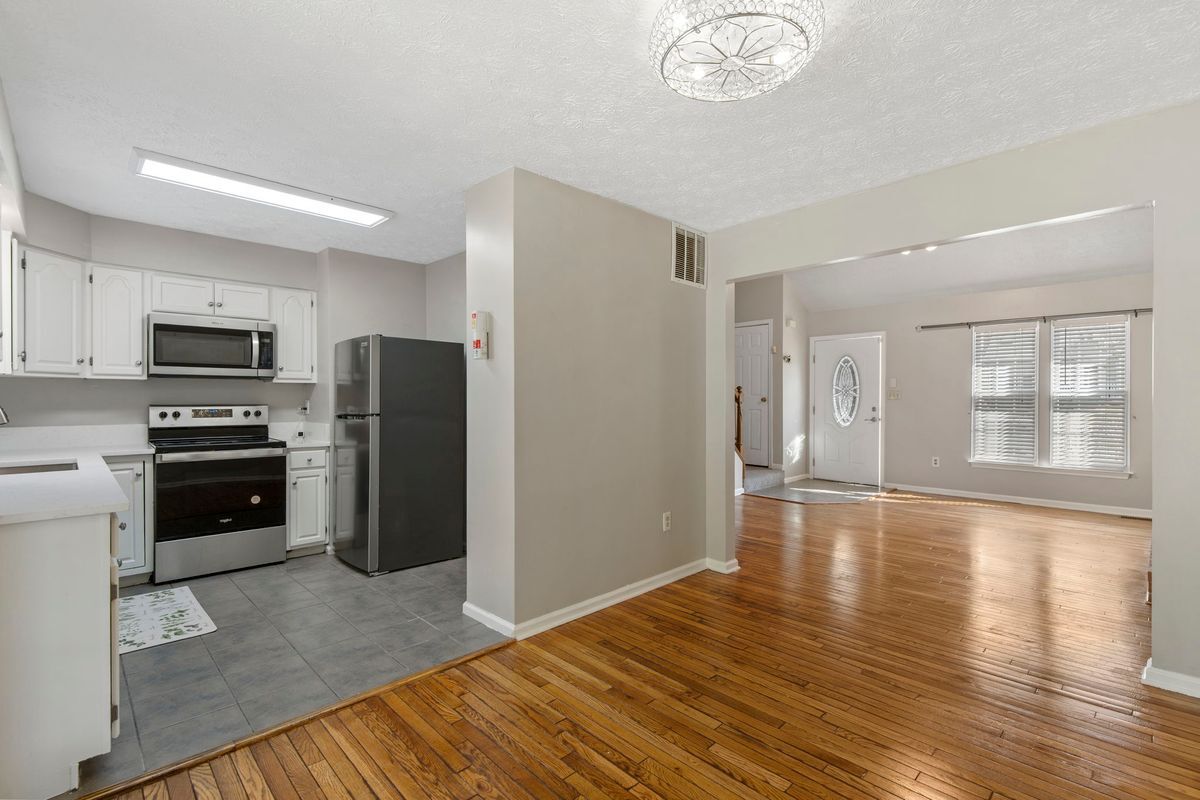 Building Photo - 3184 Ebbtide Dr