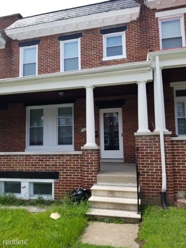 Primary Photo - 4 br, 2 bath Townhome - 4359 Sheldon Ave