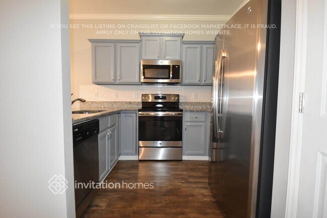 Building Photo - 4023 Beaufain St