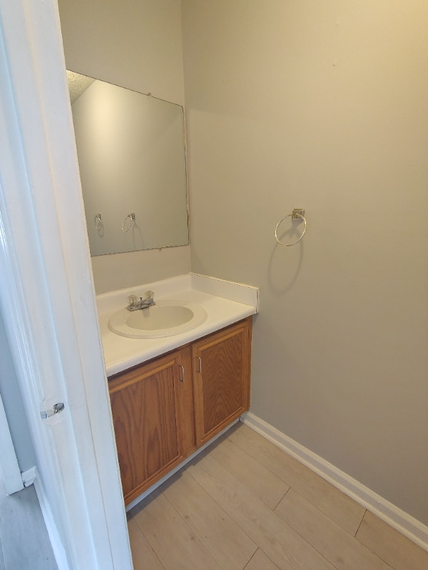 Building Photo - 30 Fonda Dr