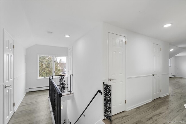 Foto del edificio - 45 Wolfle St