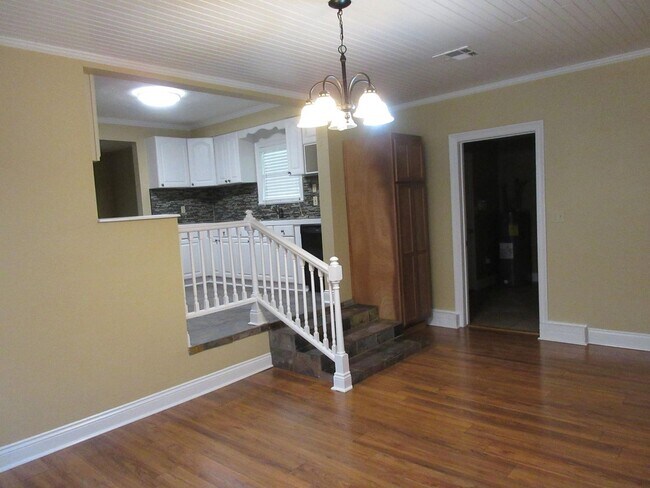 Foto del edificio - Home For Rent in Sulphur Near Hospital