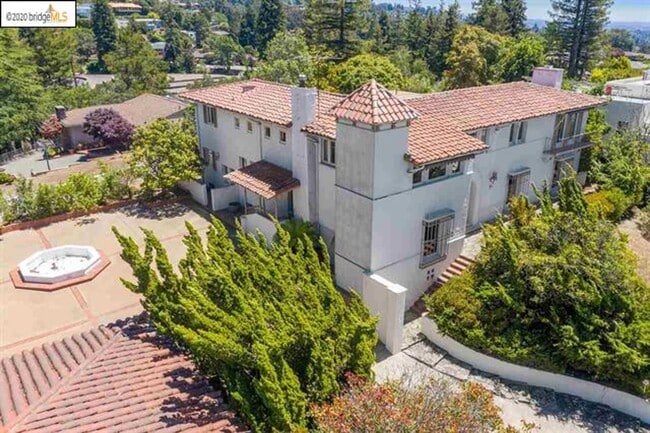 Foto del edificio - Luxury Upper Piedmont Estate