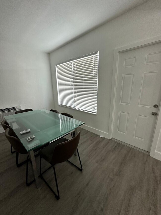 Foto del edificio - 350 75th St