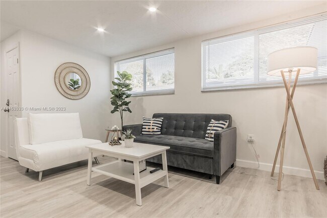 Foto del edificio - 2160 NW 18th Terrace
